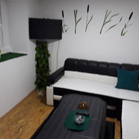 Apartman Sara SJJ Exteriör bild